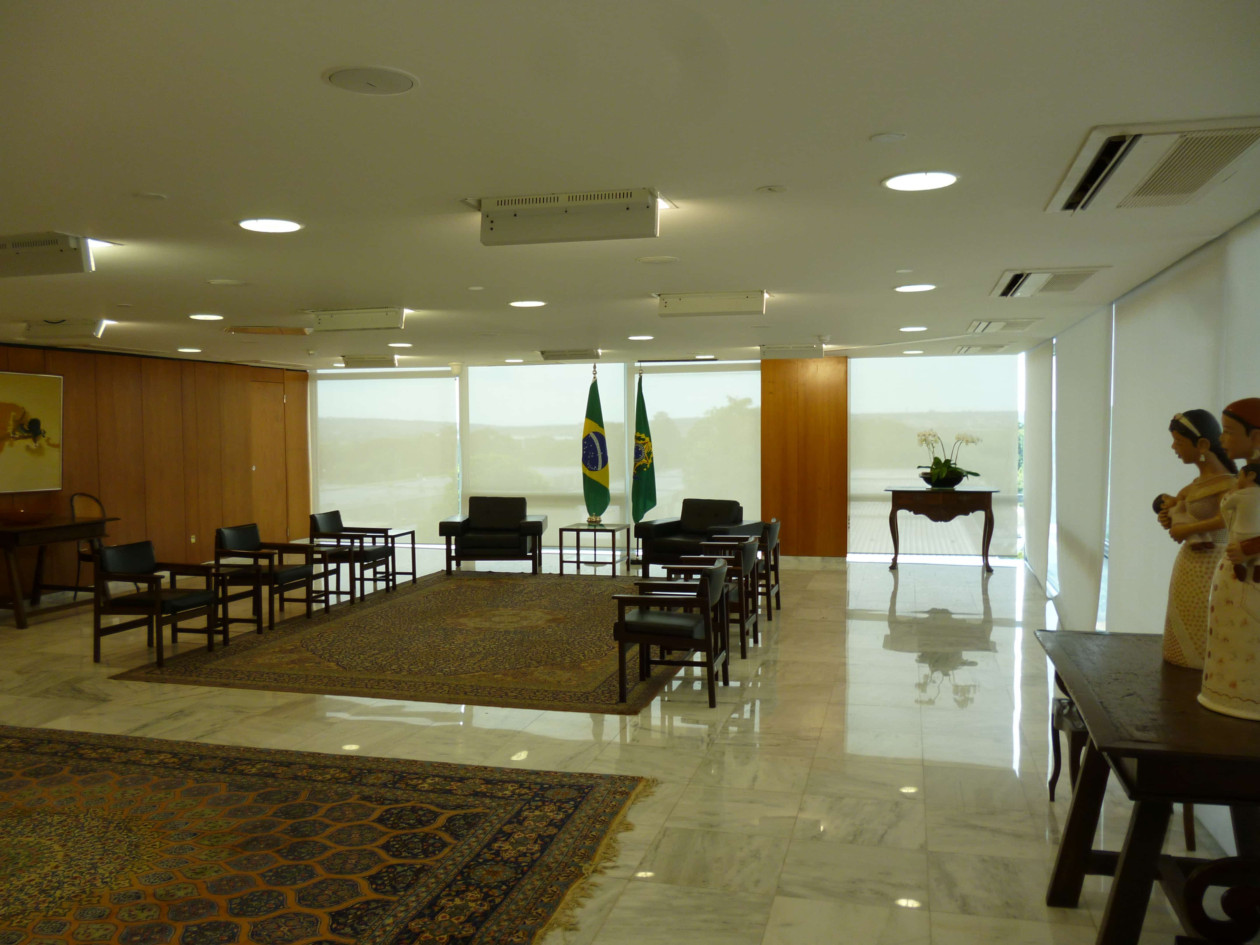 Sala de Audiência - Gabinete Presidencial.JPG